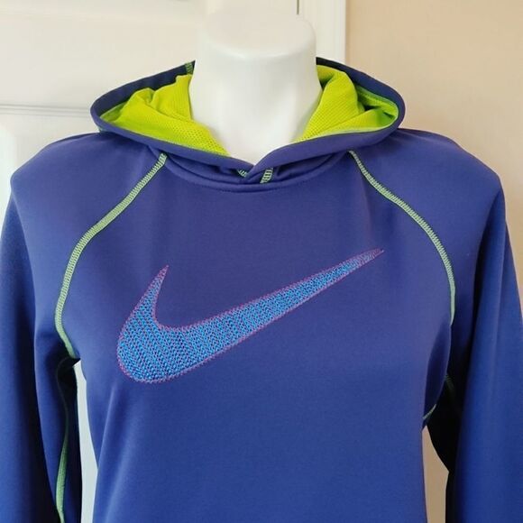 Nike Therma-Fit embroidered logo hoodie sz M - Picture 2 of 12